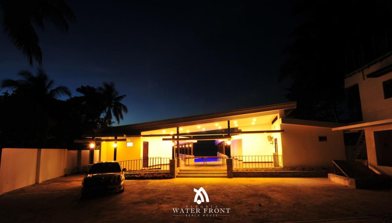 Alegria Water Front House Resort